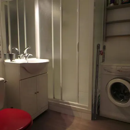 Renove A 2 Pas De La Avec Terrasse Privee, Parking Et Menage Inclus - - Fr-1-224b-36 *