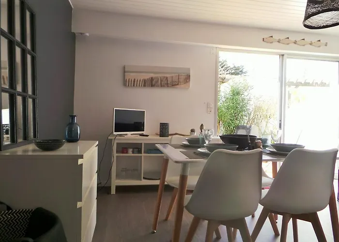 Apartamento Rénové à 2 Pas De La Avec Terrasse Privée, Parking Et Ménage Inclus - - Fr-1-224b-36 Noirmoutier-en-l'Île